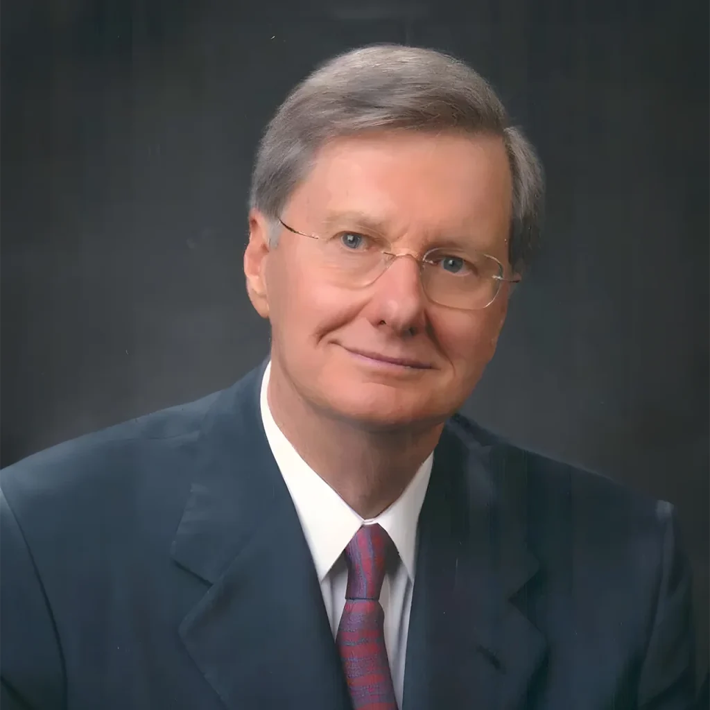 Headshot of E. Llwyd Ecclestone